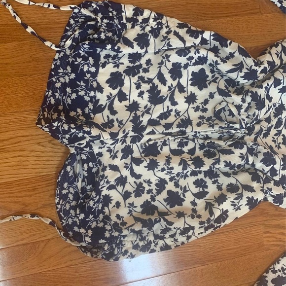 Romper - Picture 5 of 5